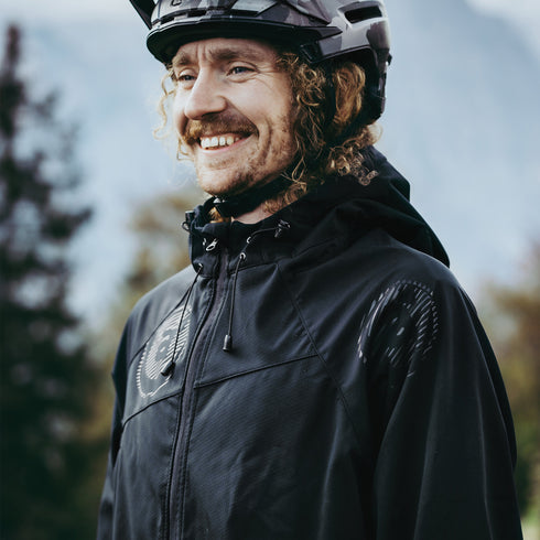 AMPLIFI Crew Jacket